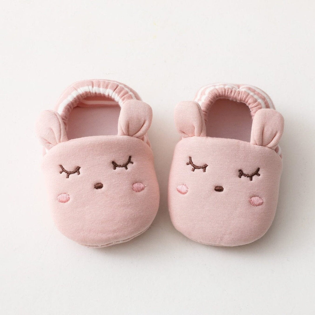 Newborn Winter Booties with Cartoon Animal Pattern