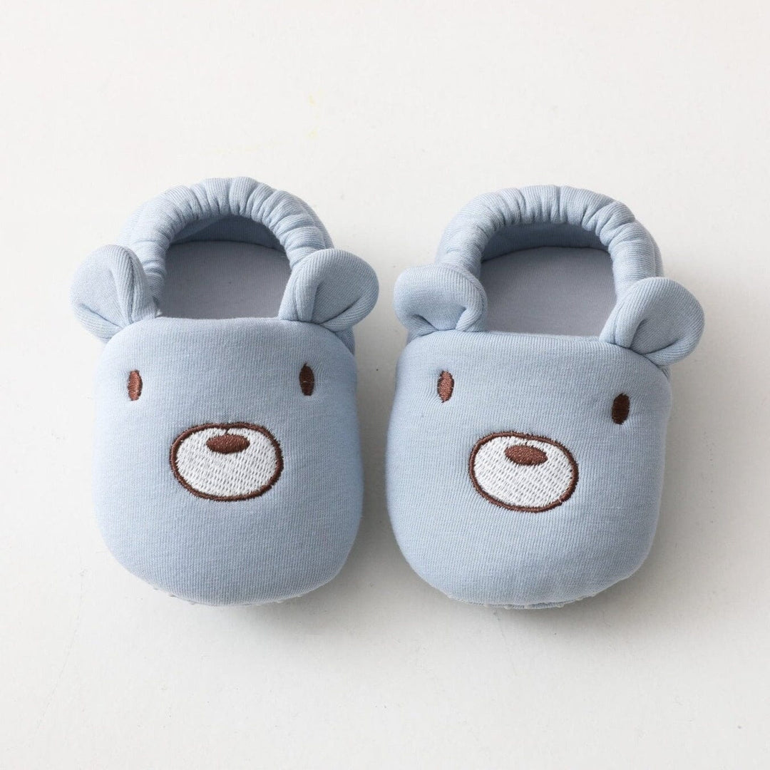 Newborn Winter Booties with Cartoon Animal Pattern